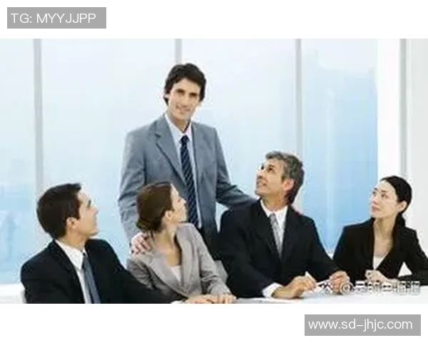 重庆足球队在钻石联赛中的团队协作表现分析与评价